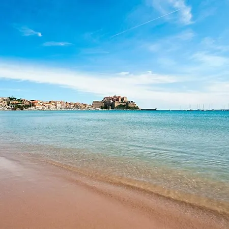 Lumineux A Calvi (Corsica)